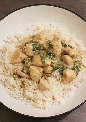 A picture of Thai Green Curry.