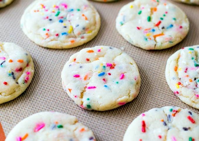 Recipe of Any-night-of-the-week sugar cookies with sprinkles