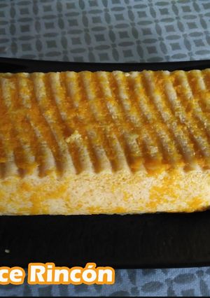 Una foto de Bizcocho de naranja al microondas sin azúcar y sin gluten