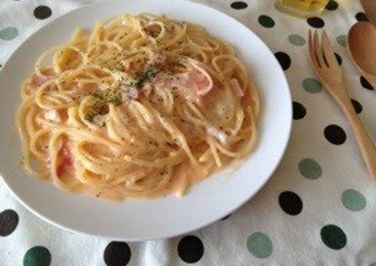 Recipe of Speedy Pasta Carbonara with Tomato, Milk and Whole Eggs