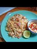 ข้าวผัดเด็กหอ
