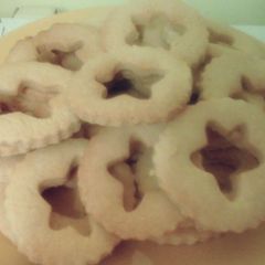 A picture of Almond ring biscuits (Irmgards homemade).