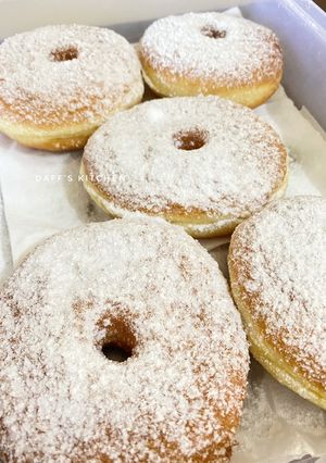 Foto resep Donat tanpa kentang ala Tasyi Athasyia🍩