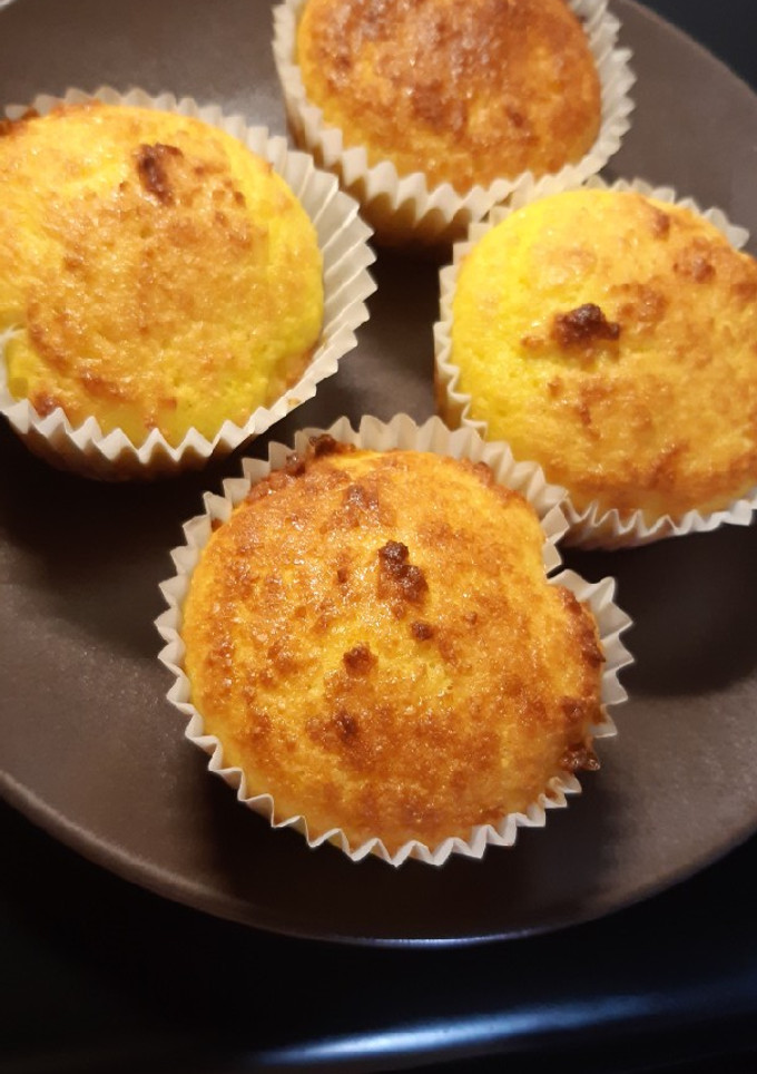 Una foto de Magdalenas keto de coco, sin harinas y sin gluten