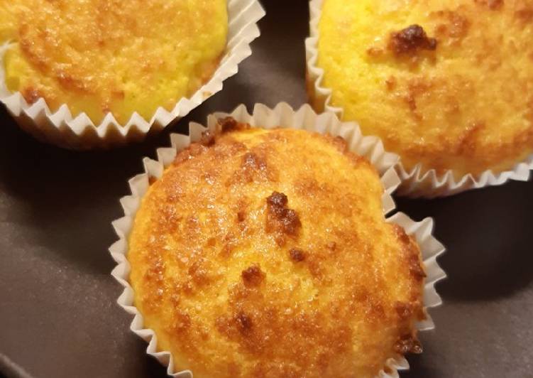 Magdalenas keto de coco, sin harinas y sin gluten