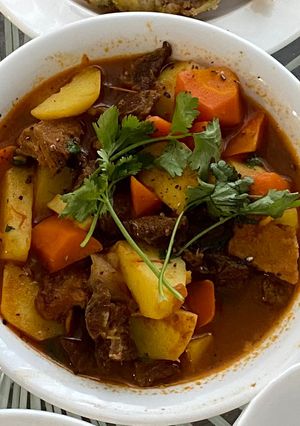 Hình của món Bò sốt vang.