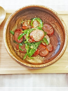 A picture of Easy Lunch Item: Bell Pepper with Cheese.