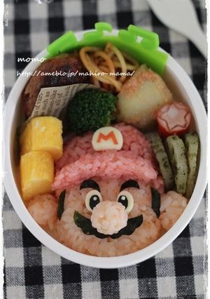 A picture of For Charaben (Decorative Bentos) - Super Mario.