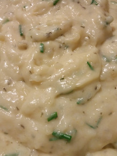A picture of Family Fave Garlic Mashed Potatoes.