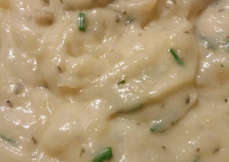 Recipe of Perfect Family Fave Garlic Mashed Potatoes