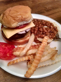 A picture of Tasty cheeseburger.