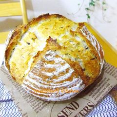 A picture of Hijiki Seaweed Pain de Campagne Using a Bread Machine.