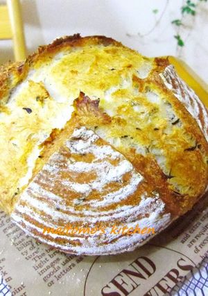 A picture of Hijiki Seaweed Pain de Campagne Using a Bread Machine.