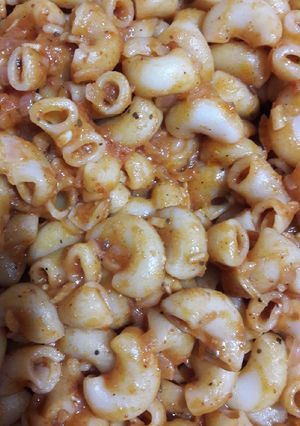 A picture of Veg indian style macroni.