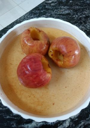 Una foto de Manzanas Gala asadas al microondas
