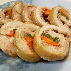 Quick Chicken Roll Using a Microwave A picture of Quick Chicken Roll Using a Microwave.