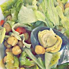 รูปของ سلطه الخرشوف 😋