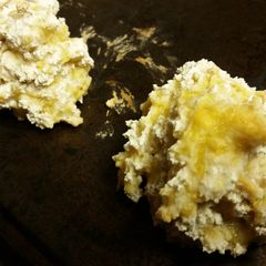 A picture of Cheese Biscuits.