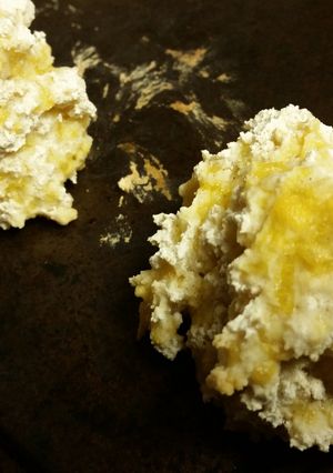 A picture of Cheese Biscuits.