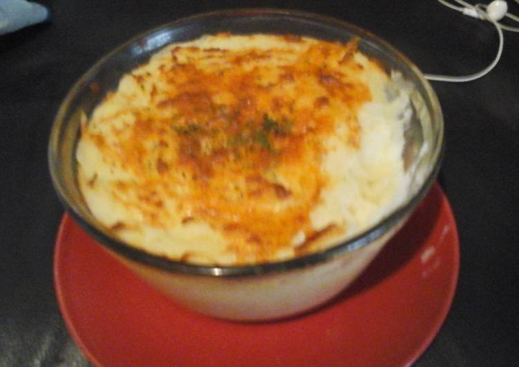 Recipe of Any-night-of-the-week My Cottage Cauliflower Cheese Pie  😉
