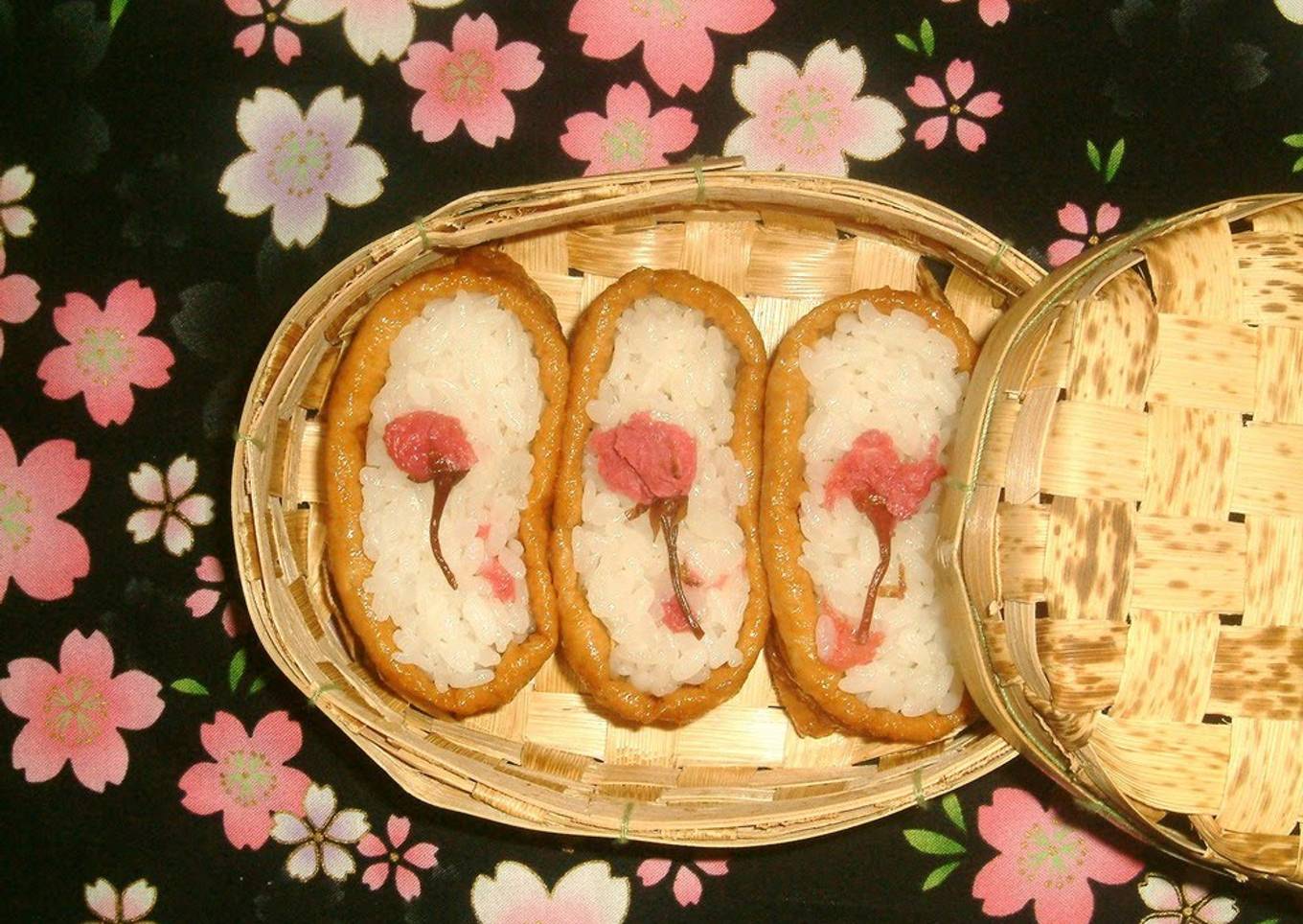 Easy Sakura Inari Sushi for Bento