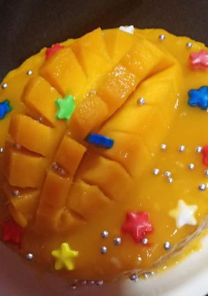 A picture of Milkmaid Mango Cake.