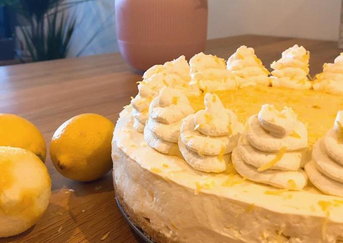 Triple lemon cheesecake