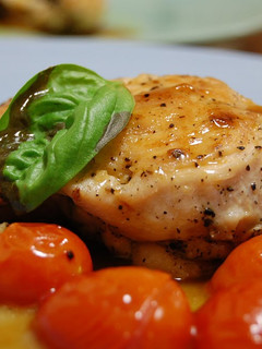 A picture of Basil Chicken.