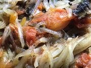 Una foto de penne con champiñones