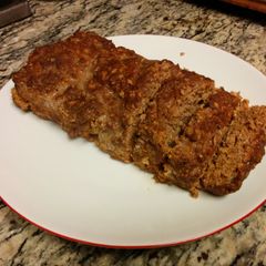 A picture of Meatloaf.