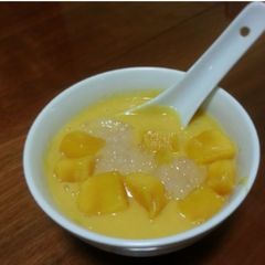 A picture of Mango Sago.