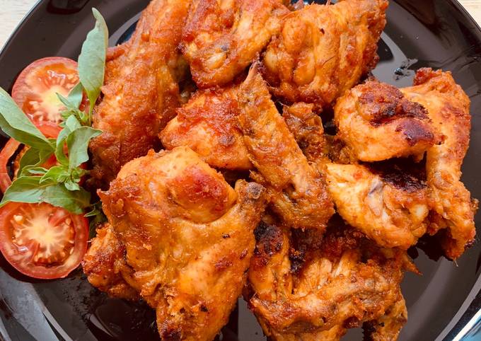 Bagaimana Menyiapkan Ayam Panggang Bumbu Rujak Anti Gagal