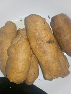 A picture of Fish Rolls.