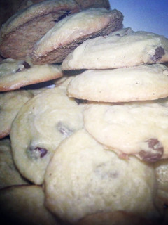 A picture of chocolate chip cookies.