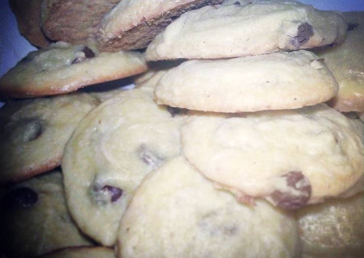 Simple Way to Make Homemade chocolate chip cookies