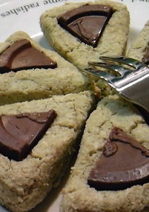 A picture of Unbelievably Low Calorie Banana Matcha Okara Scones.