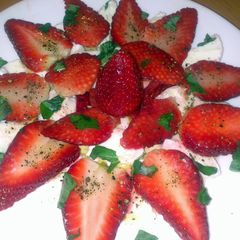 A picture of Sig's Strawberry Mozzarella Salad.