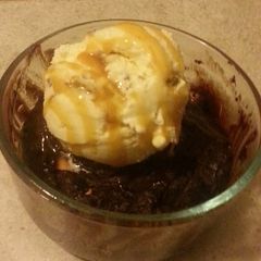 A picture of Mug microwave brownie.