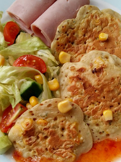 A picture of Vickys Sweetcorn Fritters, GF DF EF SF NF.