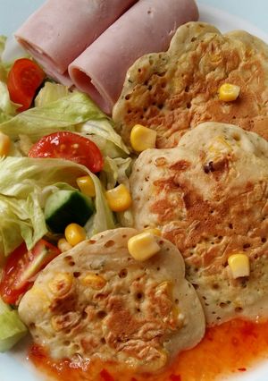 A picture of Vickys Sweetcorn Fritters, GF DF EF SF NF.