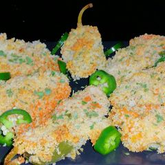 A picture of Mike's EZ Baked Jalapeño Poppers.