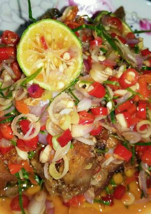 Foto resep Ayam goreng sambal matah ala Mrs. MANAN