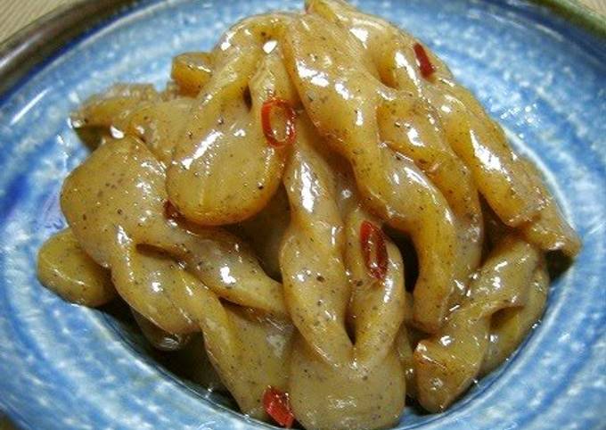 Mom's Sweet and Spicy Konnyaku Stir-Fry in Sesame Oil