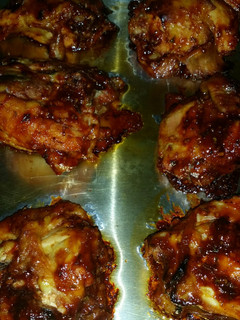 A picture of Baked barbecue chicken thighs.