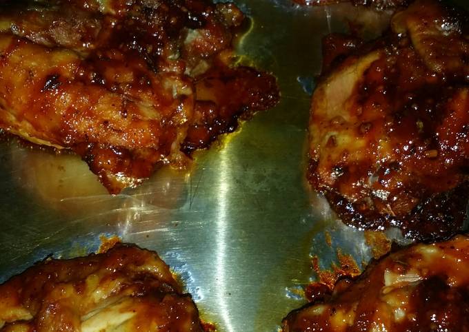 Baked barbecue chicken thighs