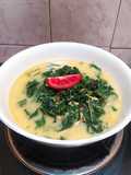Sayur Santan Daun Singkong dengan Teri Medan