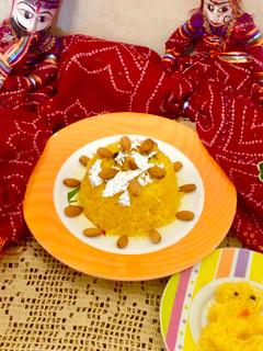 केसरिया भात (Kesariya Bhaat recipe in Hindi) रेसिपी मुख्य फोटो