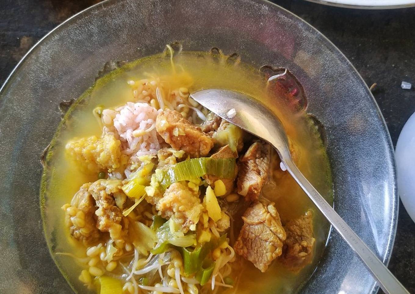 Soto daging sapi bening