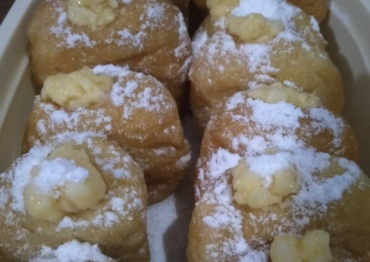 Bomboloni lembut banget isi vla keju