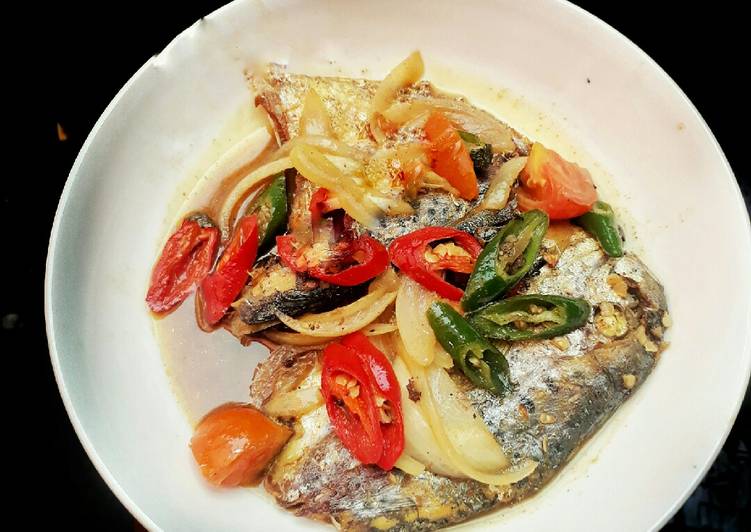 Tumis ikan etem/keranjang